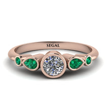 bezel_symmetrical_diamond_Ring_2.jpg